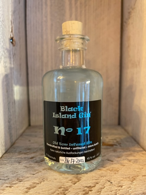 Black Island Gin No. 17 - 100ml